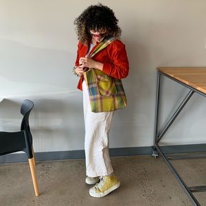 Meet your Posher, Aria